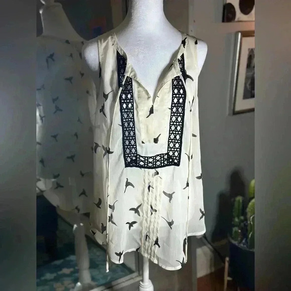 Black Rainn sheer top - Picture 1 of 3